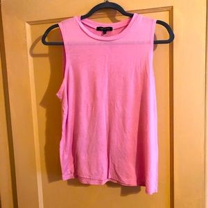 Pink workout top! Great condition